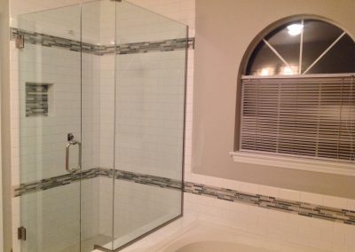 Frameless-90-degree-shower-with-clear-glass-installed-in-Raleigh-NC