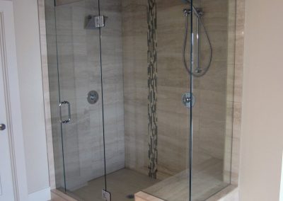 Frameless-Sliding-Glass-Shower-Doors-Homes